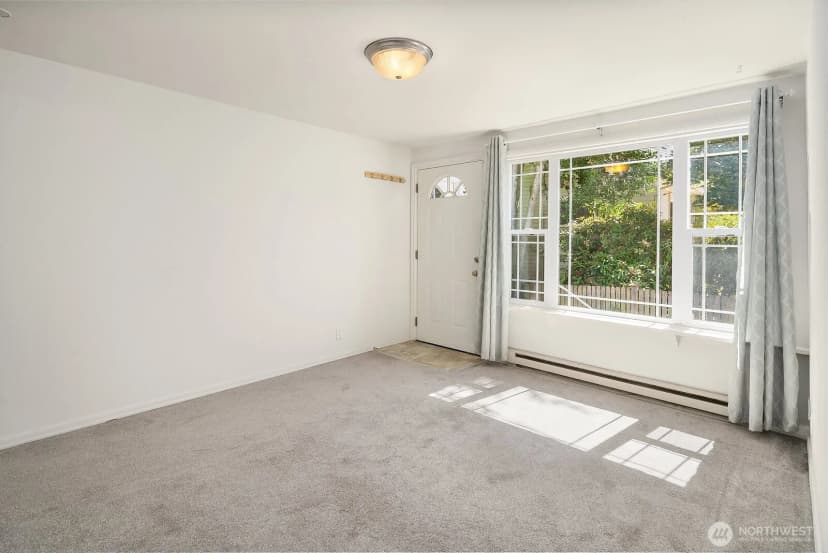 Property photo for 5444 Kirkwood Place N, Seattle photo 11