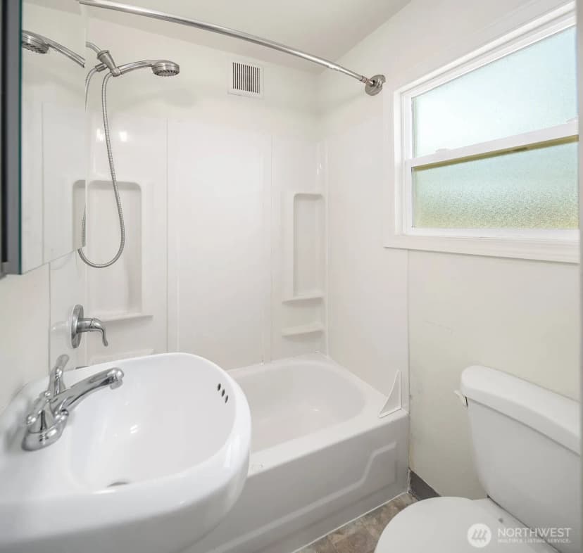Property photo for 5444 Kirkwood Place N, Seattle photo 18