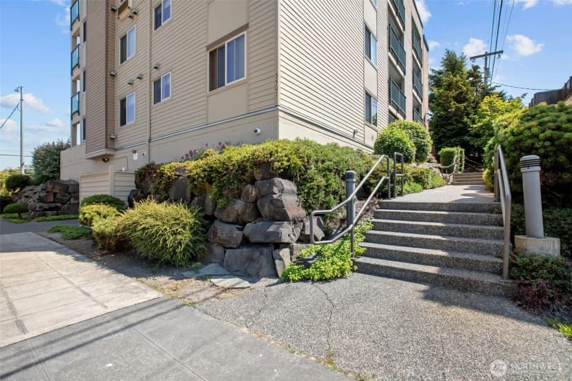 Property photo for 3507 Sw Alaska Street #22, Seattle photo 24