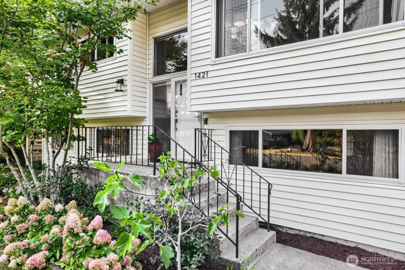 Property photo for 1421 218th Street Sw, Lynnwood