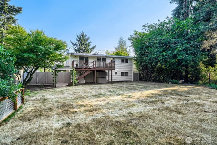 Property photo for 1421 218th Street Sw, Lynnwood photo 28