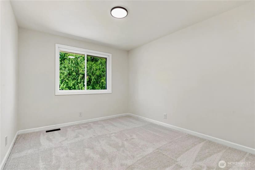 Property photo for 9126 Ne 151st Street, Bothell photo 27
