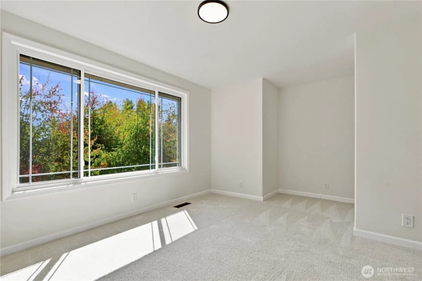 Property photo for 9126 Ne 151st Street, Bothell photo 25