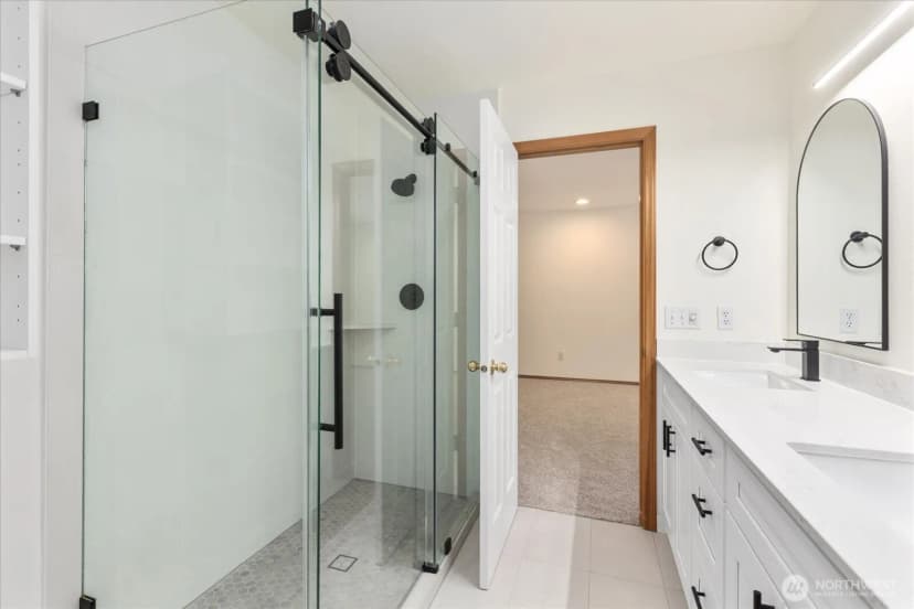 Property photo for 4121 173rd Street Sw, Lynnwood photo 15