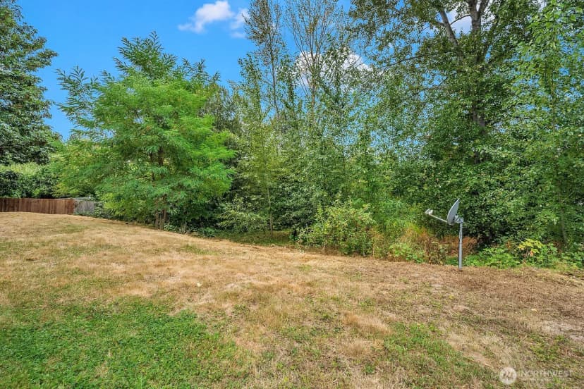 Property photo for 27011 128th Pl Se, Kent photo 18