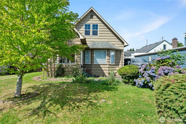Property photo for 604 Simpson Avenue, Aberdeen