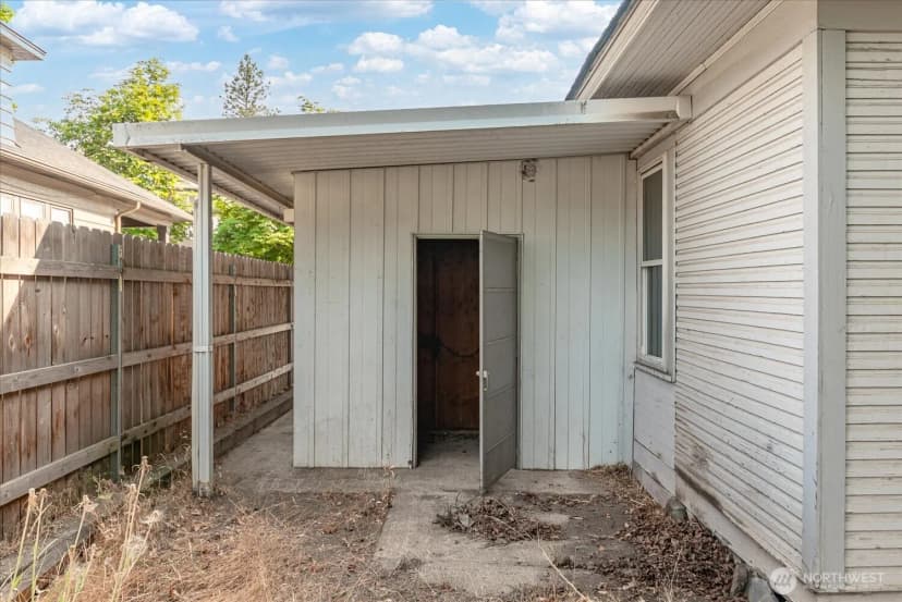 Property photo for 325 E 20th Avenue, Spokane photo 34