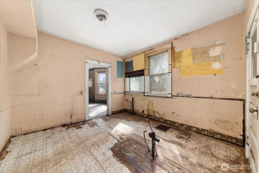 Property photo for 325 E 20th Avenue, Spokane photo 19