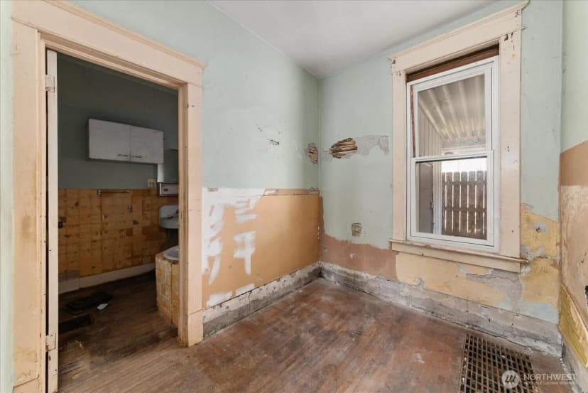 Property photo for 325 E 20th Avenue, Spokane photo 22
