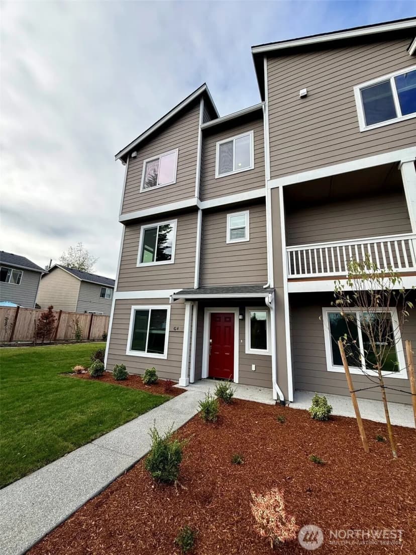 Property photo for 9811 31st Avenue Se #g4, Everett