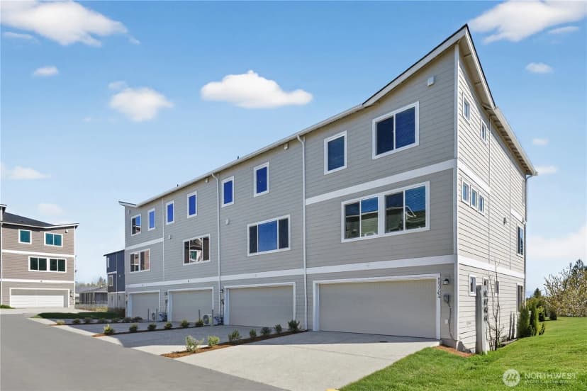 Property photo for 9811 31st Avenue Se #g4, Everett photo 29