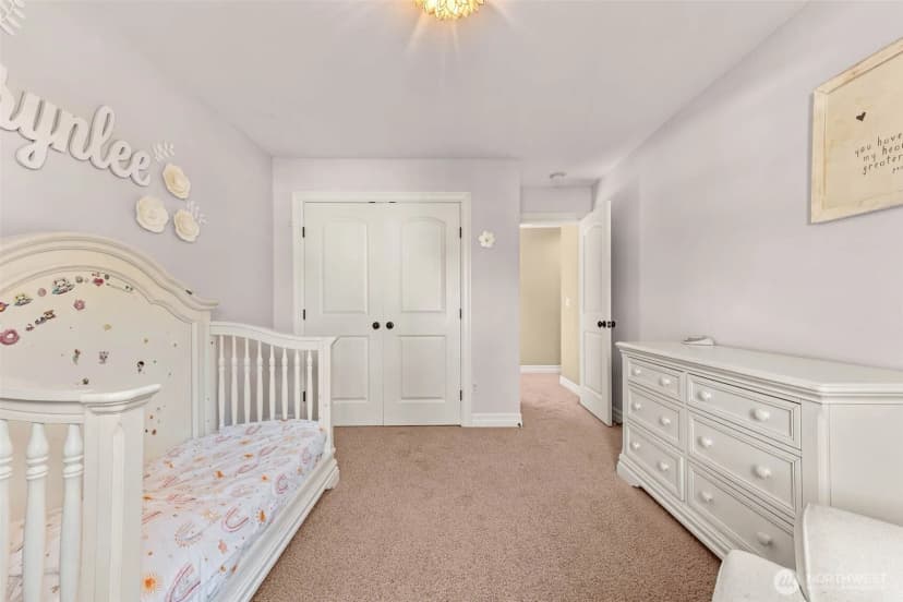 Property photo for 32113 Sunny Lane, Black Diamond photo 18