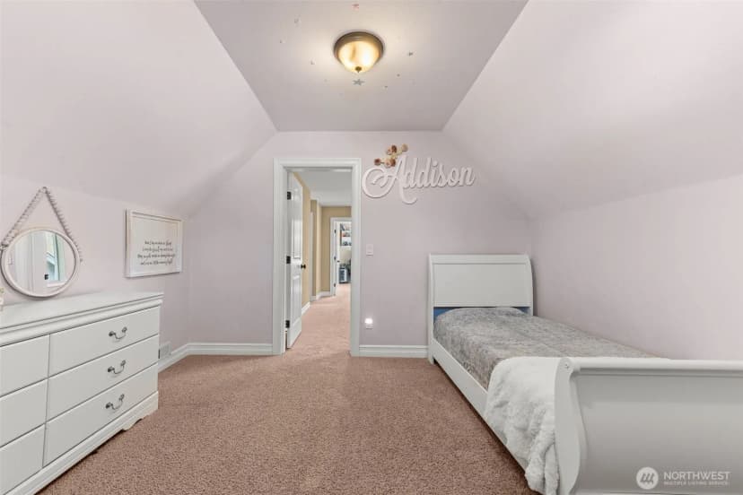 Property photo for 32113 Sunny Lane, Black Diamond photo 22