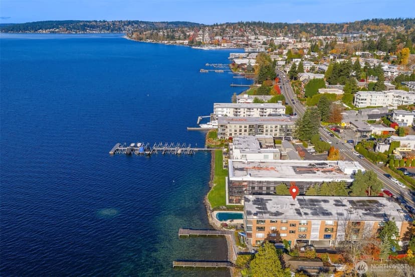 Property photo for 6225 Lake Washington Boulevard Ne #208, Kirkland photo 17
