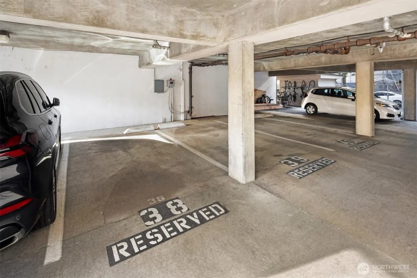 Property photo for 6225 Lake Washington Boulevard Ne #208, Kirkland photo 16