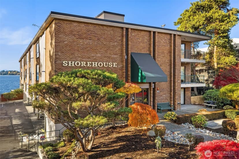 Property photo for 6225 Lake Washington Boulevard Ne #208, Kirkland photo 20