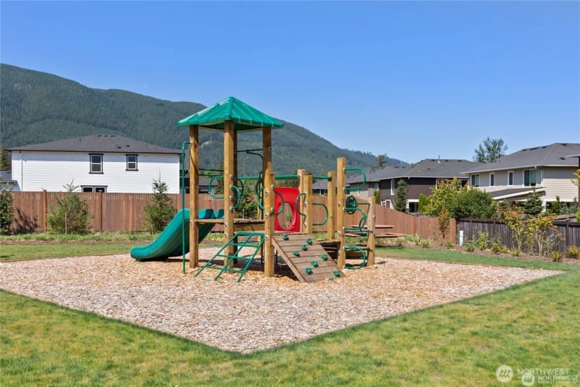 Property photo for 1179 Clearwater Way Se #19, North Bend photo 27