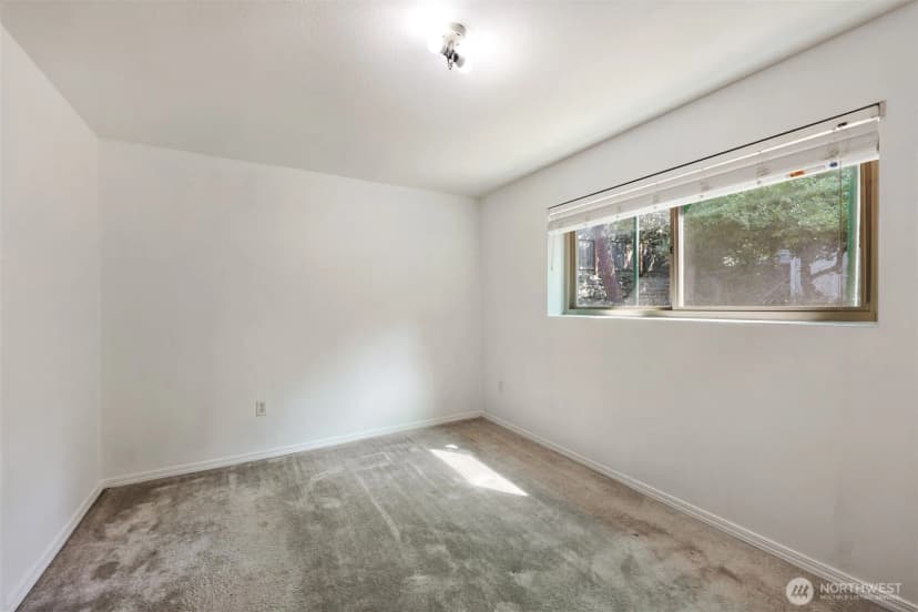 Property photo for 4815 S Holly Street, Seattle photo 13
