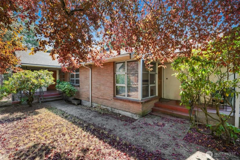 Property photo for 4815 S Holly Street, Seattle