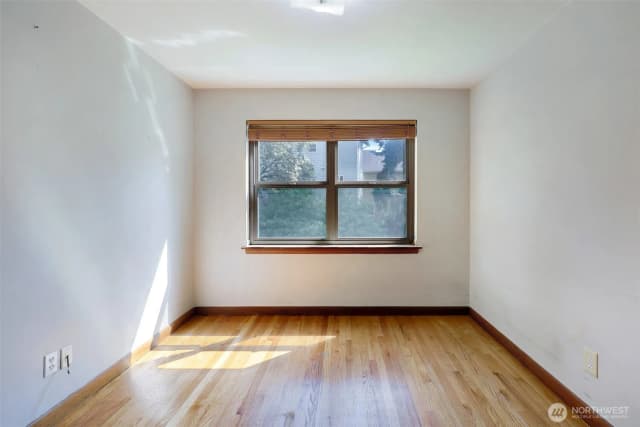 Property photo for 4815 S Holly Street, Seattle photo 5