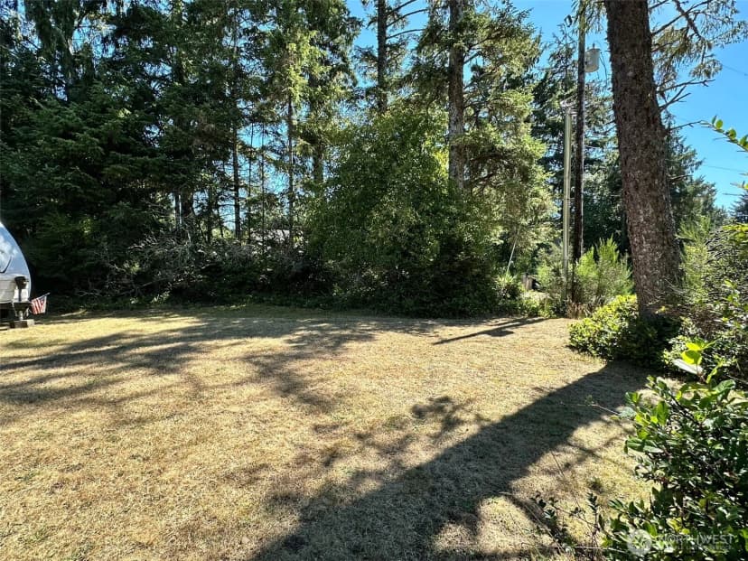 Property photo for 816 Scaup Court Se, Ocean Shores photo 11