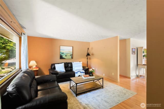 Property photo for 71 San Juan Drive, Port Townsend photo 3