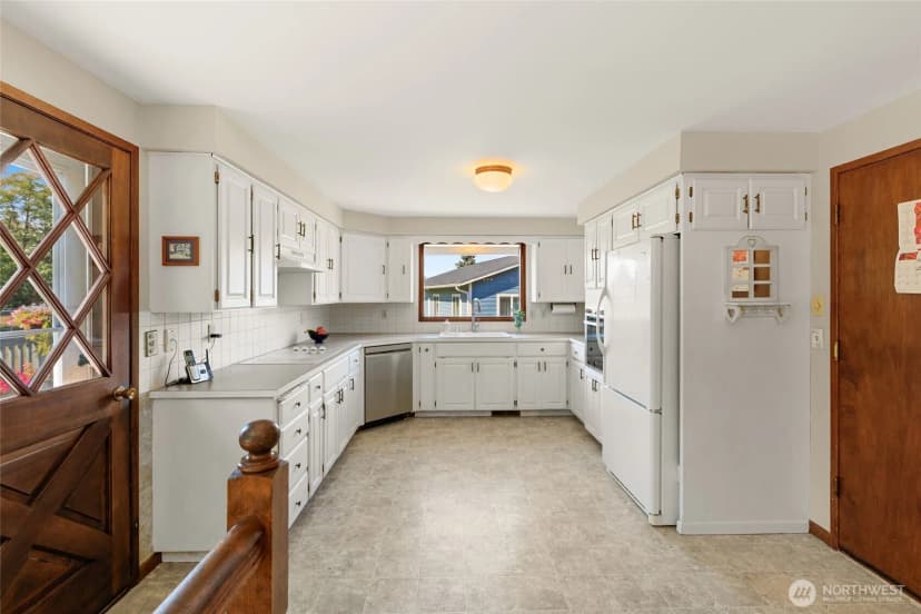 Property photo for 71 San Juan Drive, Port Townsend photo 8