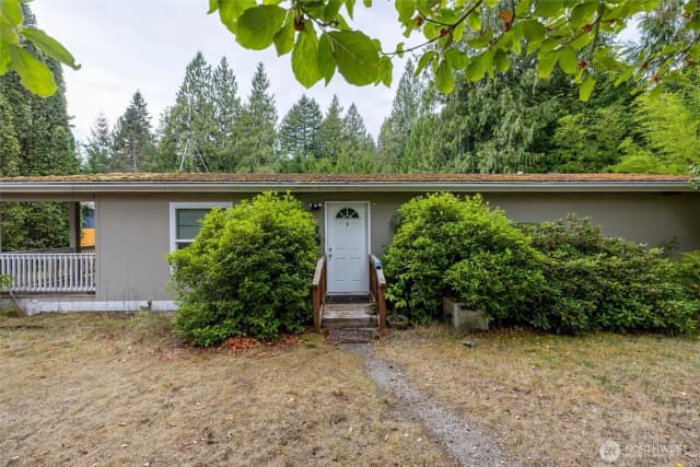 Property photo for 46489 Baker Loop Road, Concrete photo 3