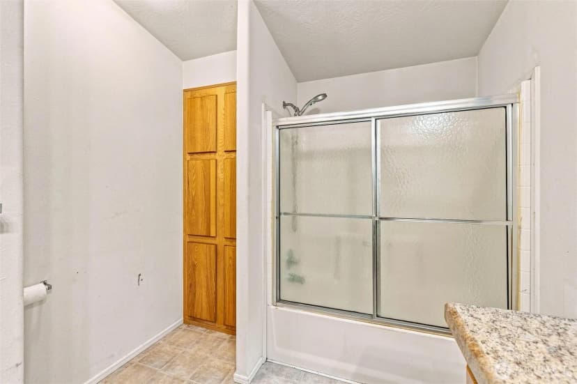 Property photo for 46489 Baker Loop Road, Concrete photo 16