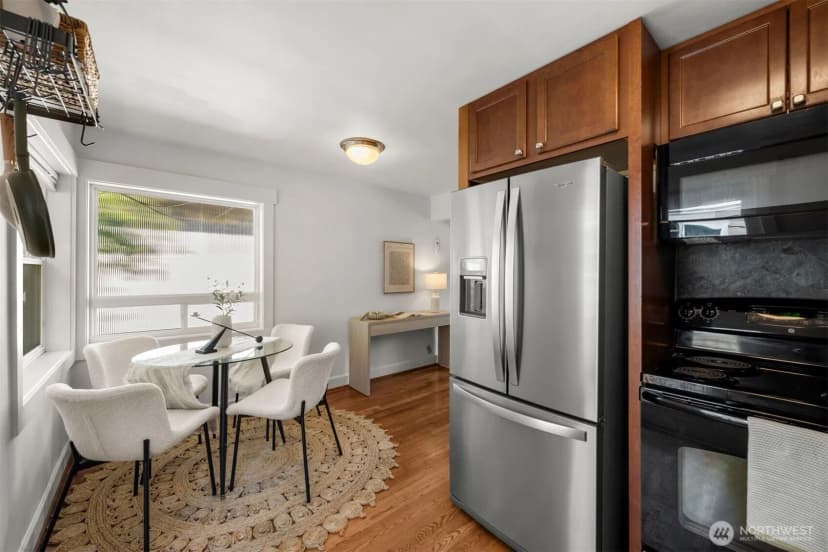 Property photo for 6325 42nd Avenue Sw, Seattle photo 16