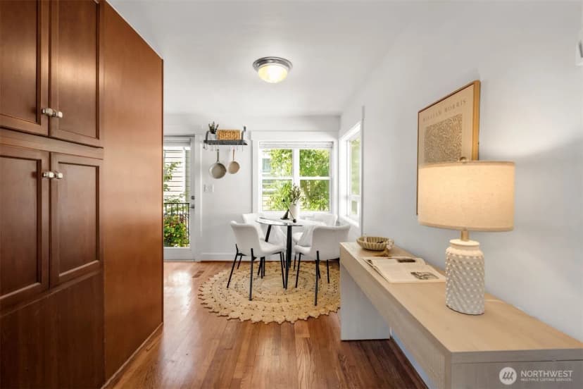 Property photo for 6325 42nd Avenue Sw, Seattle photo 12