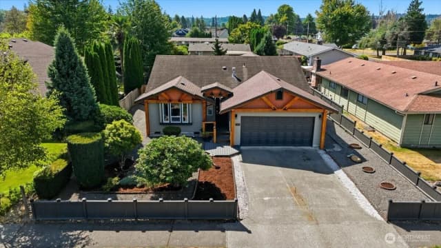 Property photo for 1218 10th Avenue Nw, Puyallup