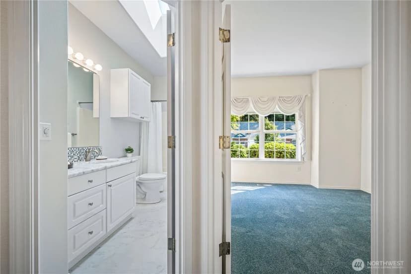 Property photo for 6903 51st Street Ct W, University Place photo 32