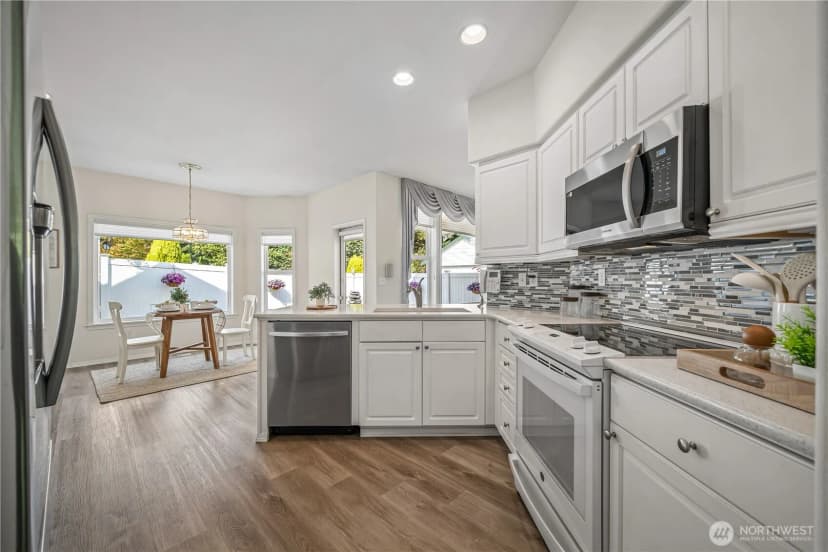 Property photo for 6903 51st Street Ct W, University Place photo 14