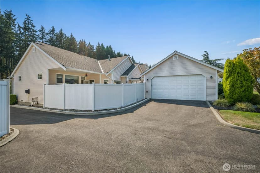 Property photo for 6903 51st Street Ct W, University Place photo 20