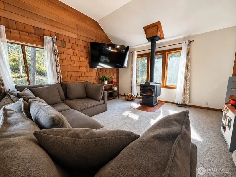 Property photo for 16845 Second Cr Road, Leavenworth photo 15