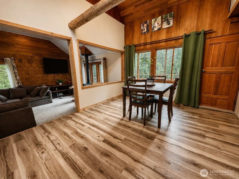 Property photo for 16845 Second Cr Road, Leavenworth photo 17