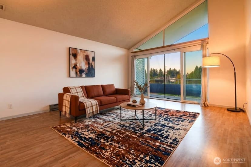 Property photo for 7924 212th Street Sw #313, Edmonds photo 4
