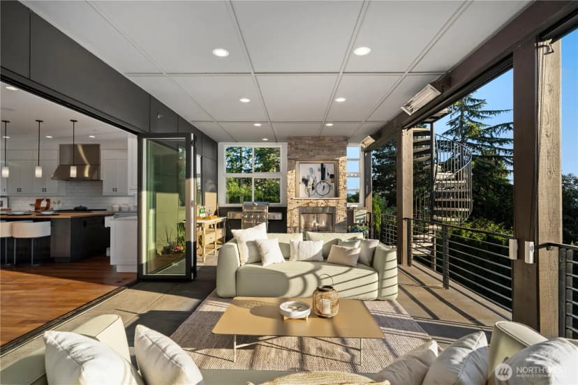 Property photo for 3410 W Mercer Way, Mercer Island photo 20
