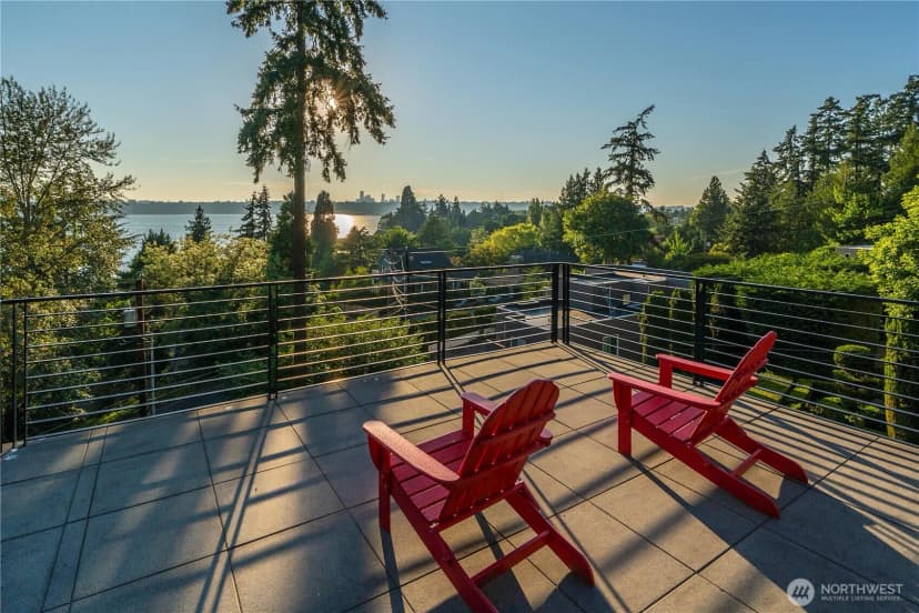 Property photo for 3410 W Mercer Way, Mercer Island photo 30