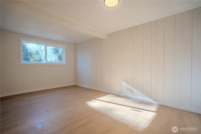 Property photo for 909 Fir Street Ne, Olympia photo 7
