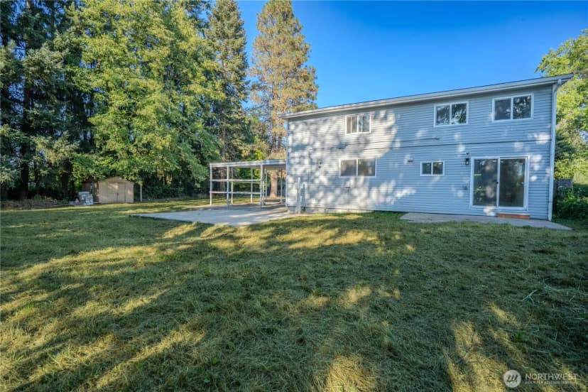 Property photo for 909 Fir Street Ne, Olympia photo 15