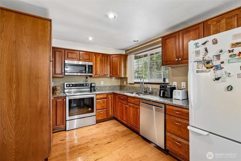 Property photo for 8621 Vistarama Avenue, Everett photo 11