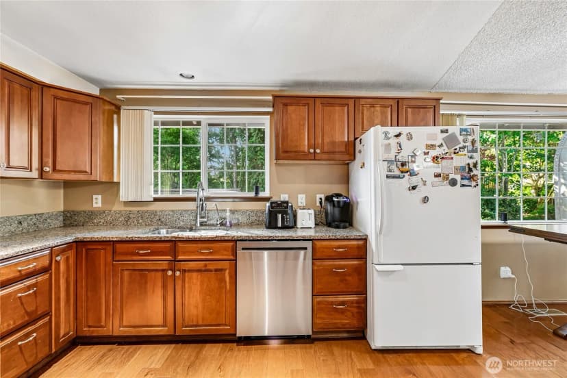 Property photo for 8621 Vistarama Avenue, Everett photo 12