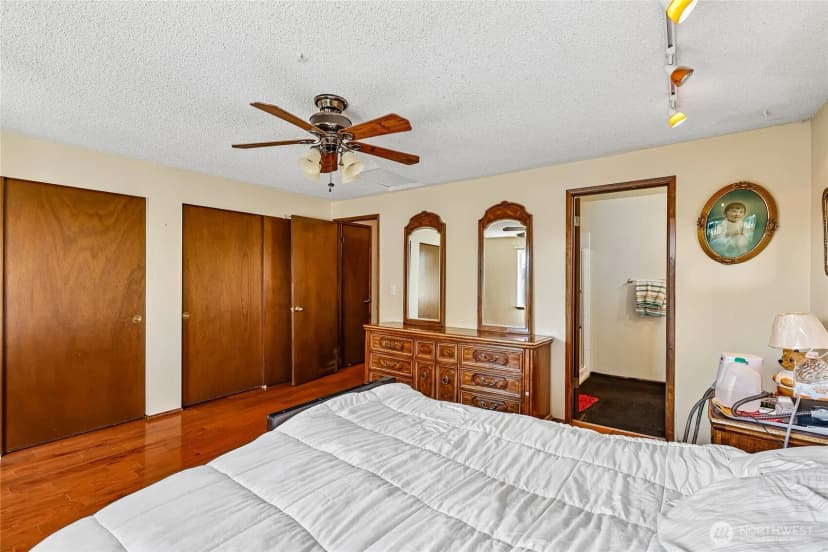 Property photo for 8621 Vistarama Avenue, Everett photo 18