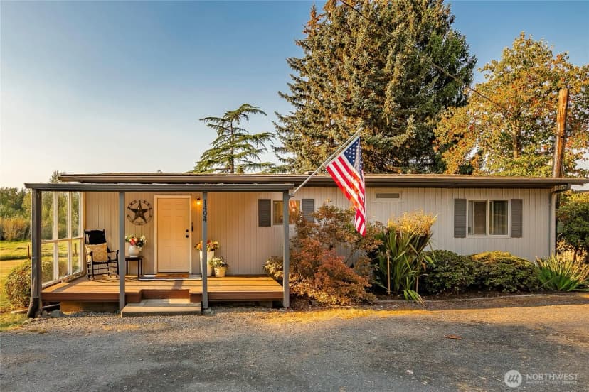 Property photo for 1494 Van Wyck Road, Bellingham photo 40