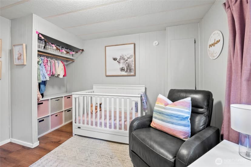 Property photo for 1494 Van Wyck Road, Bellingham photo 15