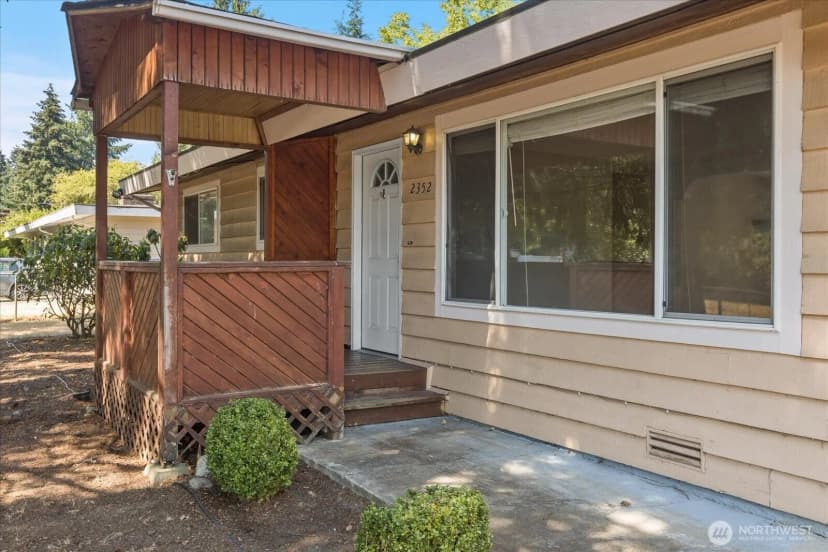Property photo for 2352 N 188th Street, Shoreline photo 3
