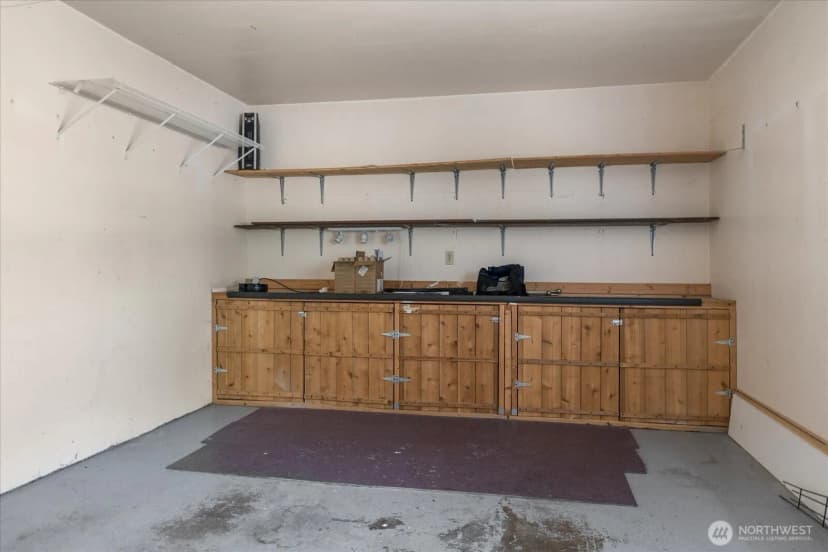 Property photo for 2352 N 188th Street, Shoreline photo 32