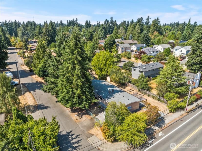 Property photo for 2352 N 188th Street, Shoreline photo 38